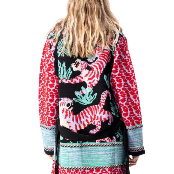 Essitam Cardigan with cool Panther print Wool Blend NWT - Picture 8 of 8